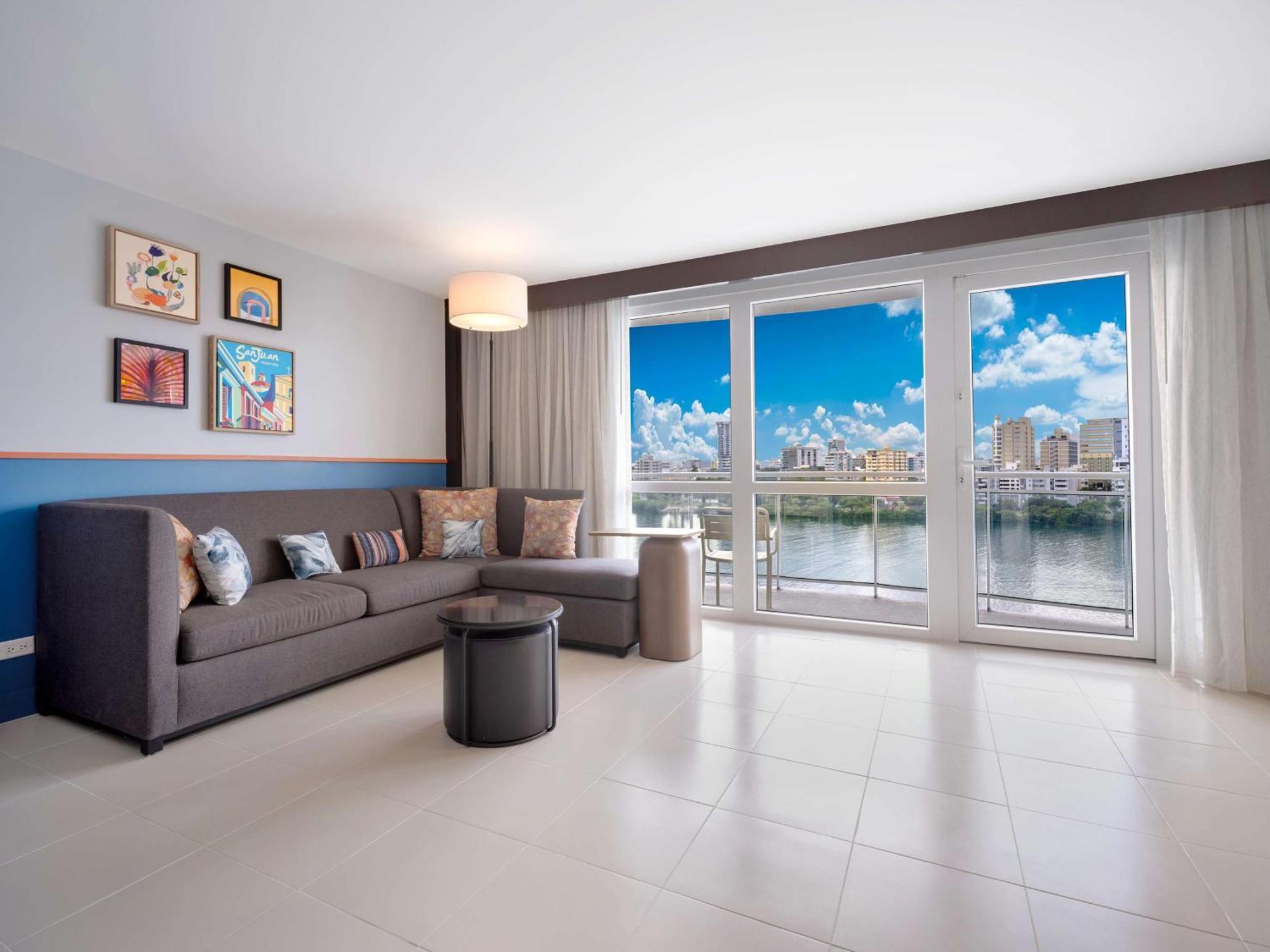 Hilton Garden Inn San Juan Condado エクステリア 写真